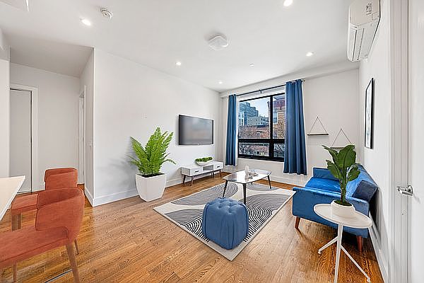 1st image of 653 Franklin Ave #2F