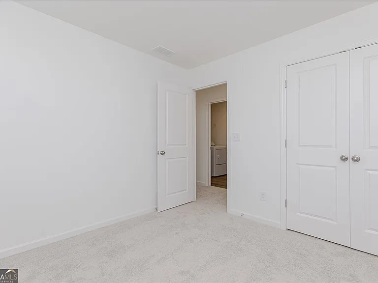 218 Hickory Ridge Trl — Photo 38
