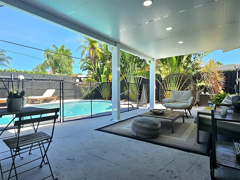 3602 NE 18th Ave — Photo 15