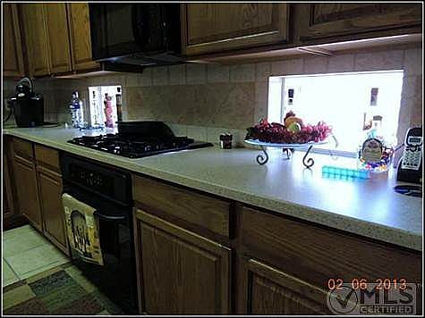 4th image of 3014 Saint Martin Dr