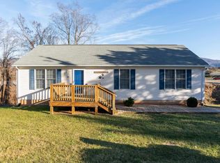 20 Pathfinder Dr, Lexington, VA 24450