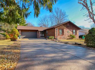 67 Atwater Dr, Saint Peters, MO 63376