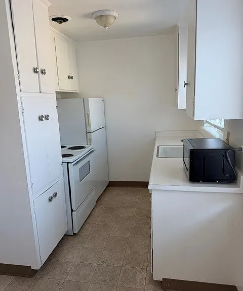 700 Walnut St #2 — Photo 6