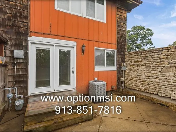 1224 N 77th Ter, Kansas City, KS 66112