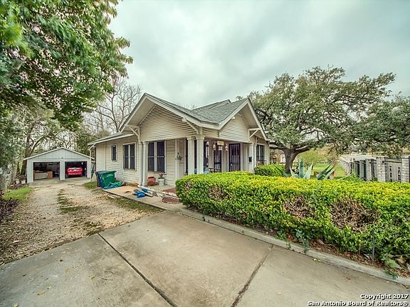 3rd image of 1326 Kayton Ave
