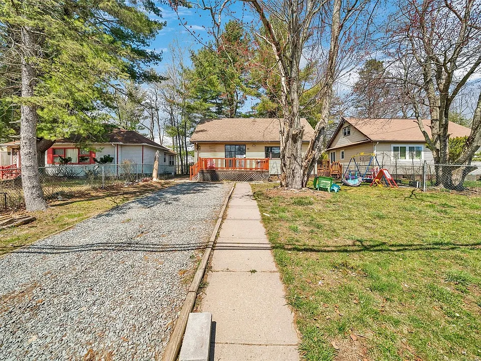 55 Hasbrouck A Rd