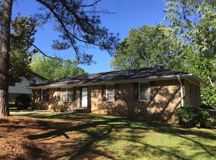 6046 Fairfield Dr, Morrow, GA 30260