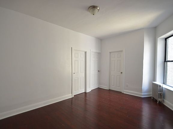 3rd image of 554 W 148th St APT 43