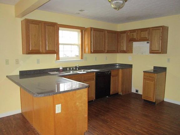 5th image of 808 Lost Trail Cir