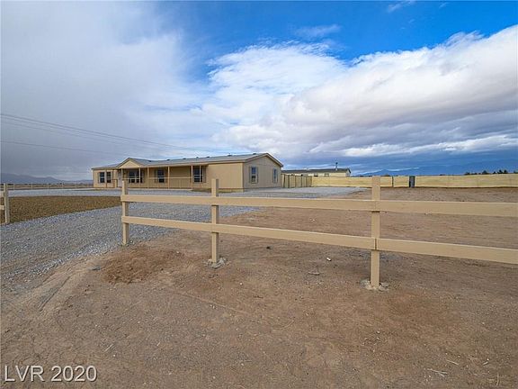 3rd image of 3050 Ward Ct