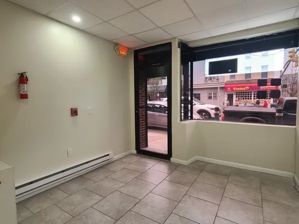 3712 Kennedy Boulevard image 2 of 22