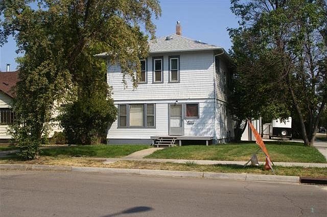 1st image of 469 Park St