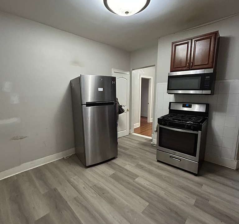 1st image of 5304-06 Palisade Ave #202B