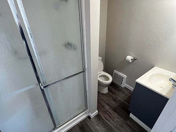 3rd image of 261 State St