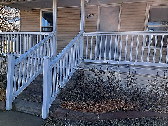 2nd image of 802 E 12th St