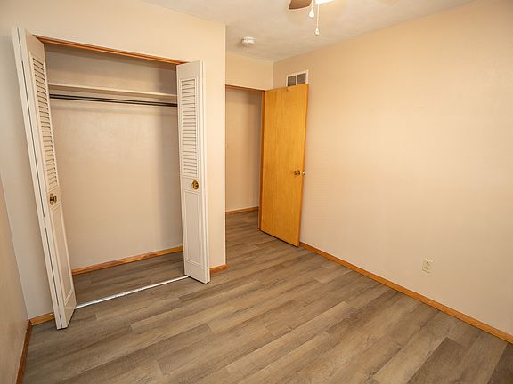 4th image of 108 Manila St APT A