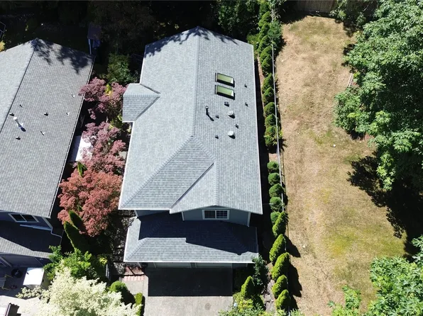 5208 213th Place SW, Mountlake Terrace, WA 98043