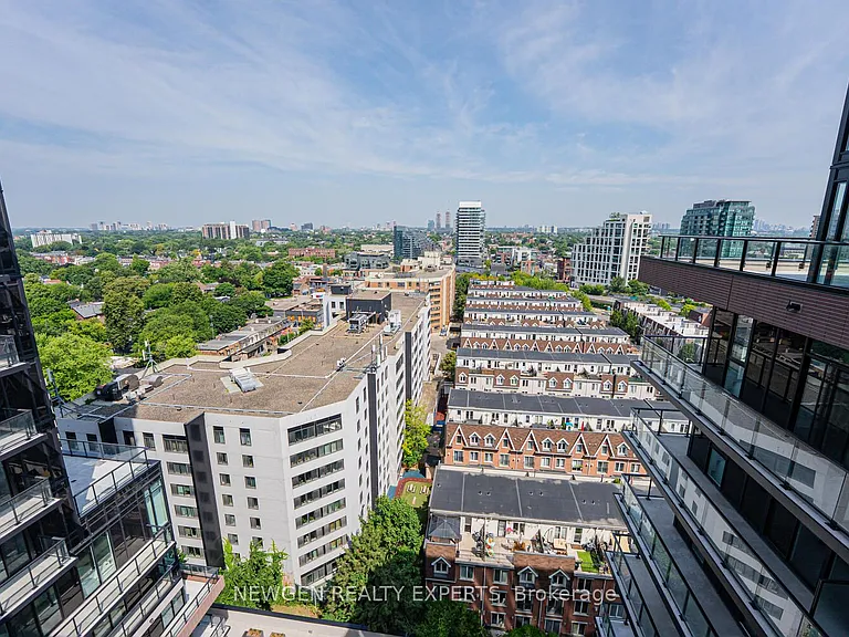 285 Dufferin St #1203 — Photo 28