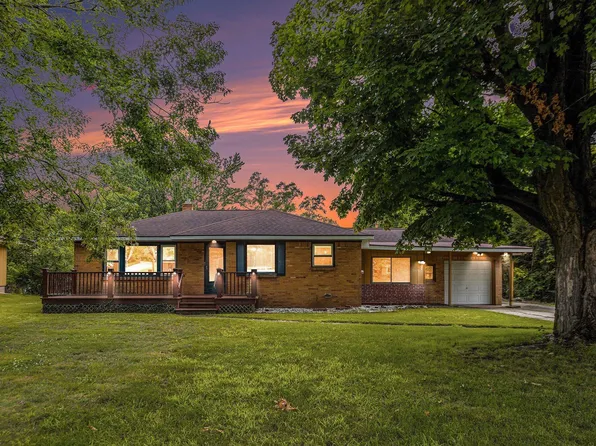 3695 Giddings Ave SE, Grand Rapids, MI 49508