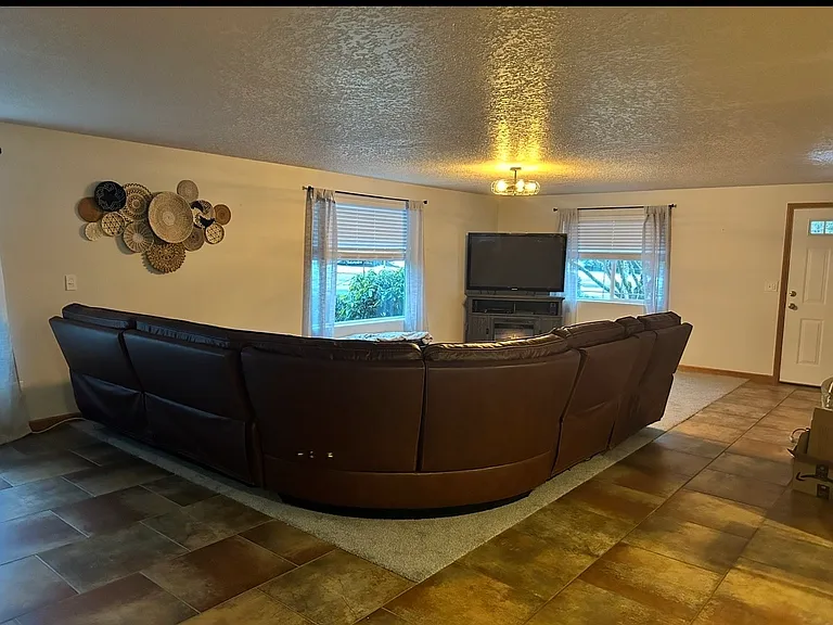 52137 SE Cherryville Dr — Photo 10
