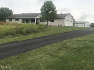 9563 Clintonia Rd, Clinton, IL 61727