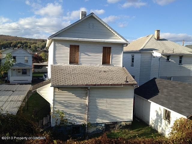 2nd image of 6 W River St
