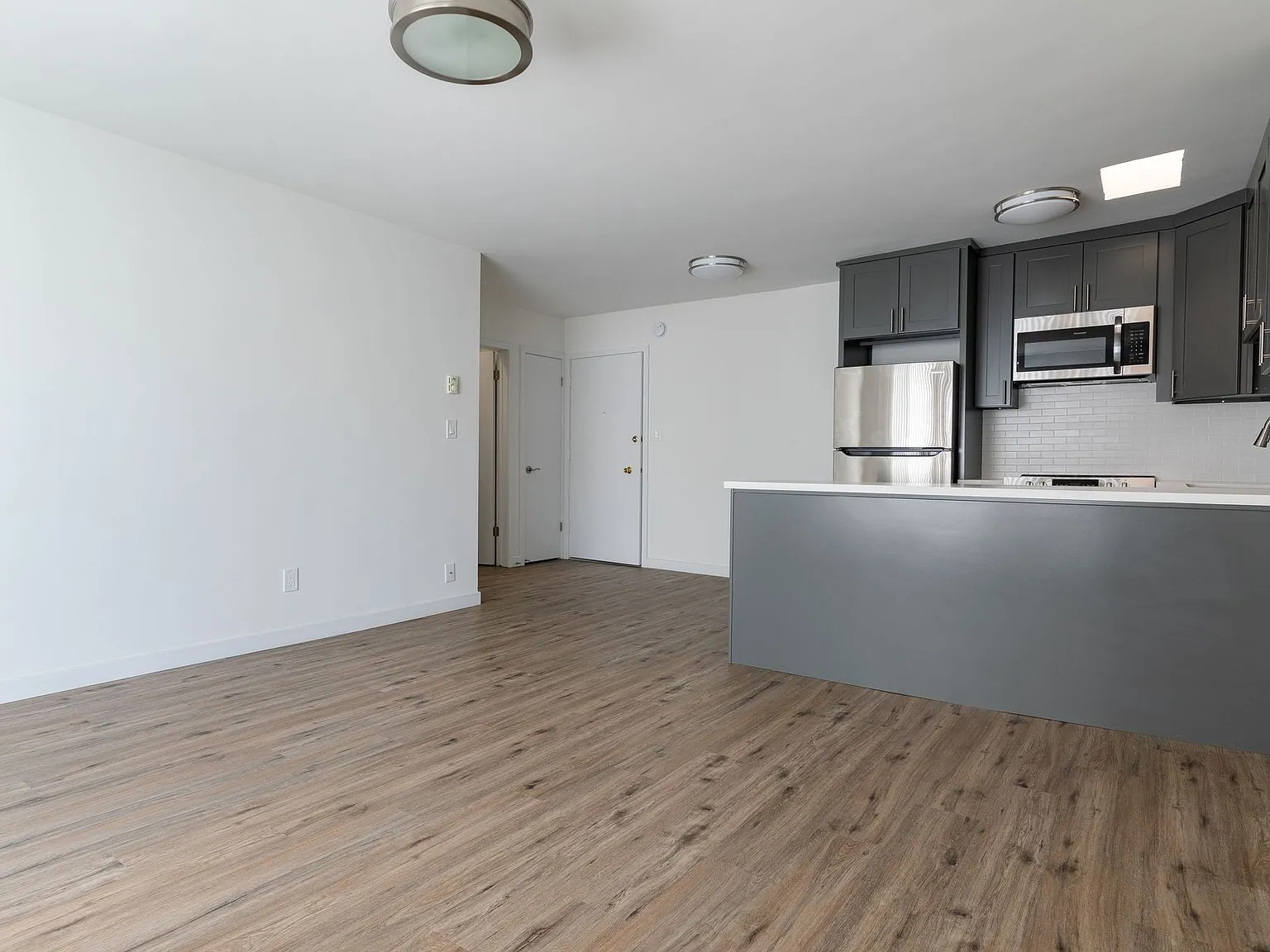 410 & 414 Manhattan Pl Los Angeles CA — Photo 4