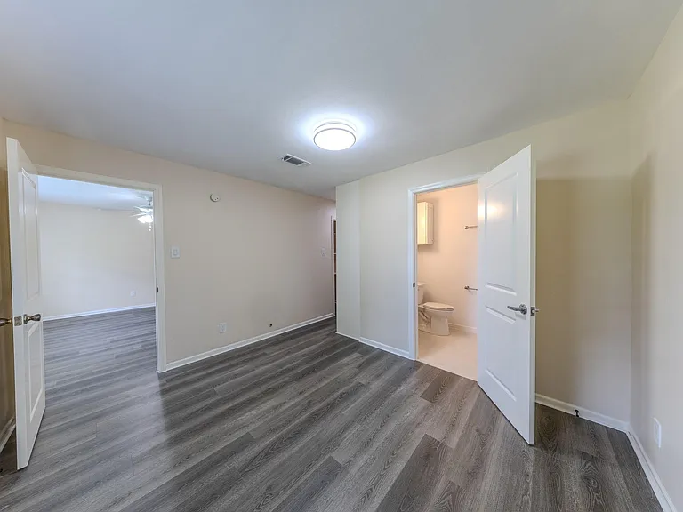 4710 Glenmont St — Photo 24