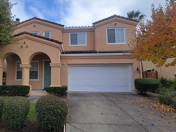3rd image of 50 Pizarro Ave