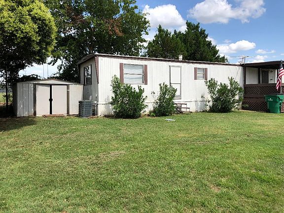 4th image of 11820 Savory Dr