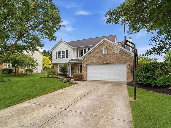 3rd image of 25 Huntley Ct