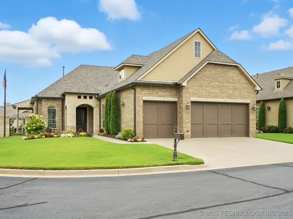 9607 E 102nd Pl S, Tulsa, OK 74133