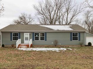 253 Overton Dr, Winchester, IL 62694