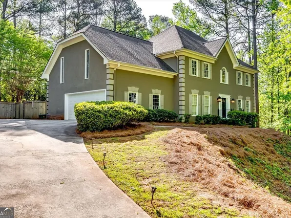 7635 Blandford Pl, Sandy Springs, GA 30350