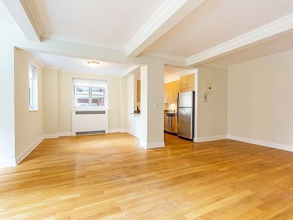 4th image of 20 Park Ave APT 4E