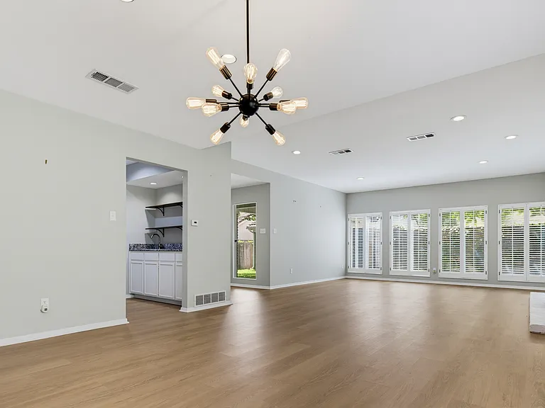 54 Legend Rd — Photo 7