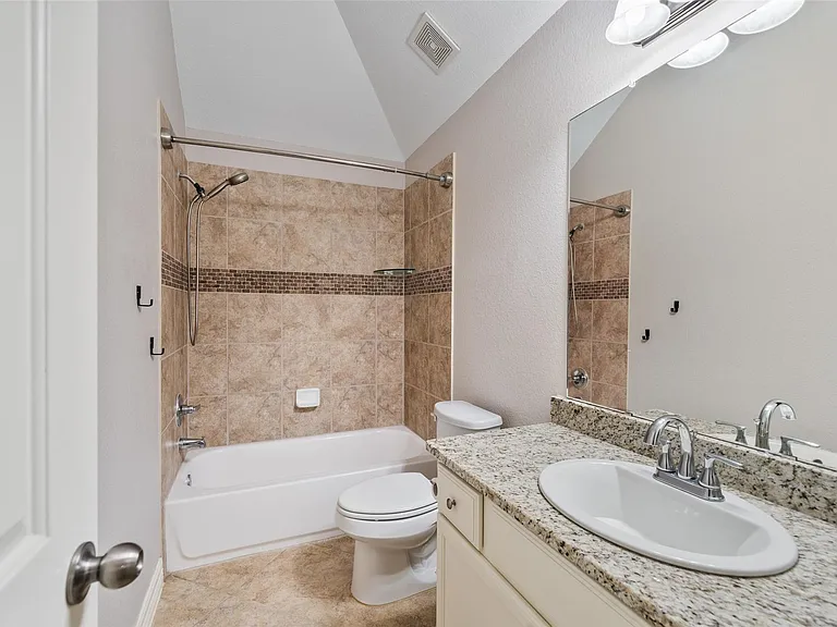 15311 Kenny Dr — Photo 17