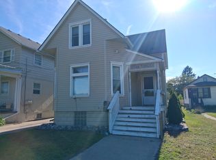 3544 3rd St #1, Wyandotte, MI 48192