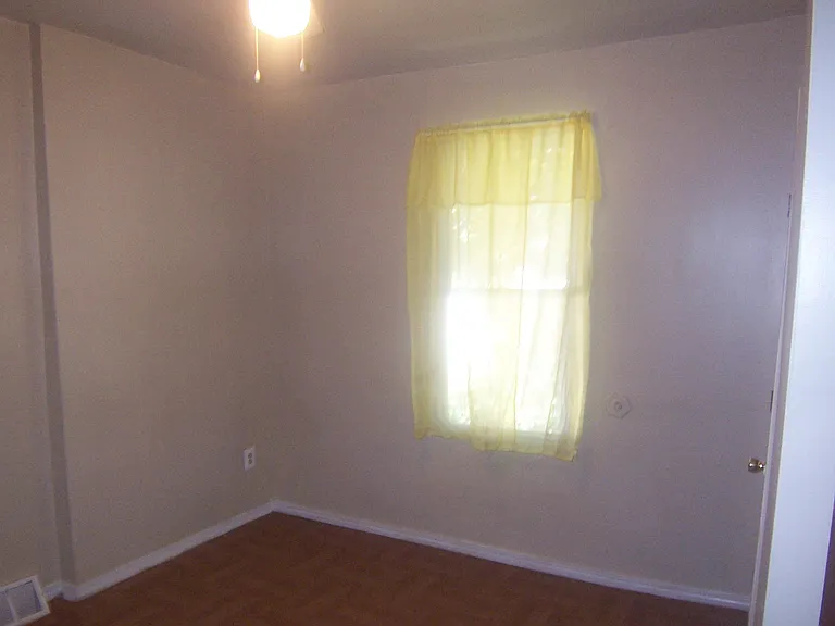 5202 Webster St #1 — Photo 6