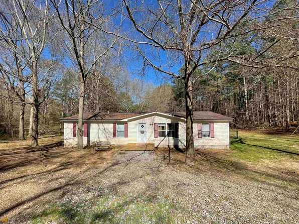 917 Piedmont Rd, Hull, GA 30646