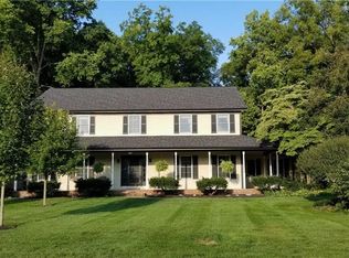 2820 Hickorywood Dr, Troy, OH