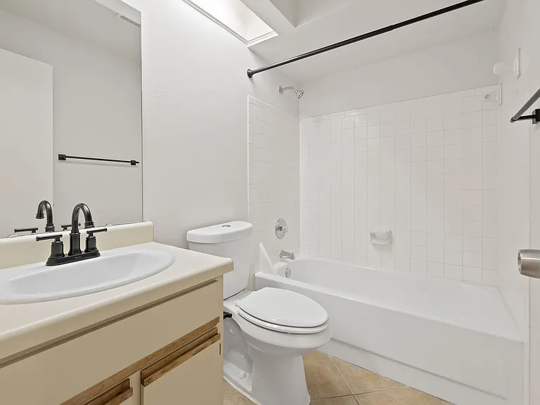 208 S Habana Ave #208B — Photo 21