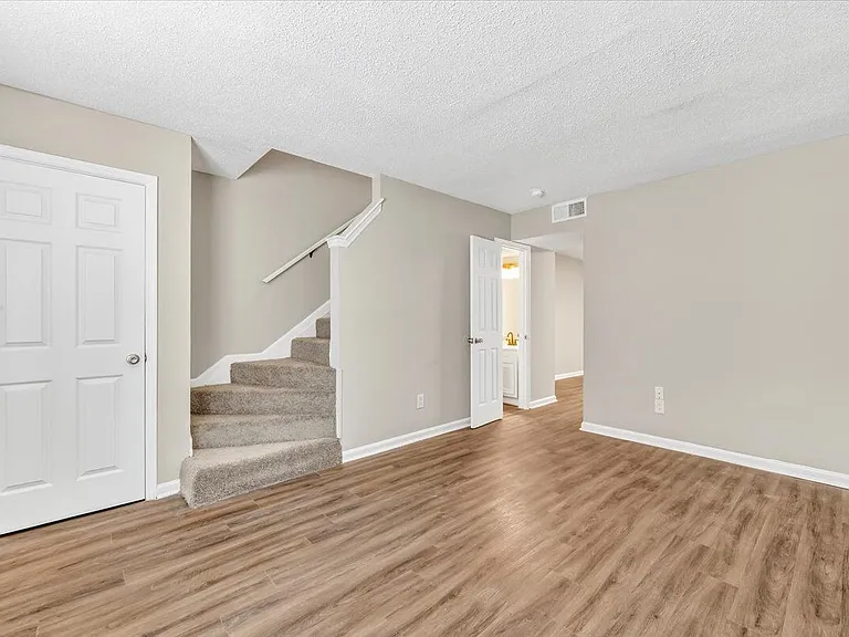 Tristan Townhomes — Photo 24