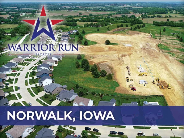 1333 E 29th St, Norwalk, IA 50211