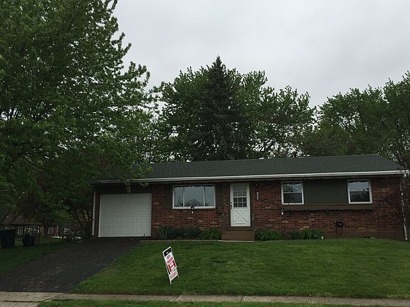 3rd image of 1494 Sioux Dr