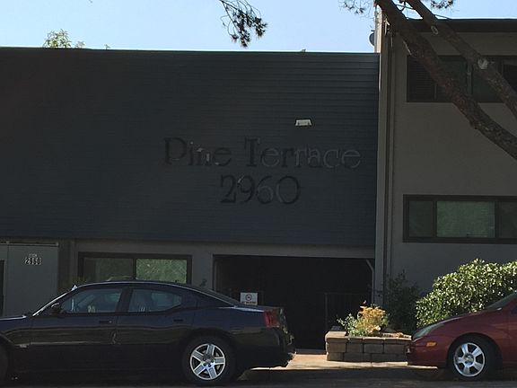 4th image of 2960-2980 Clairemont Sq #1