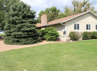 27670 Thunder Creek Rd, Winner, SD 57580