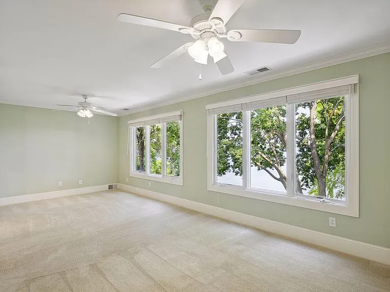 3229 Casco Cir — Photo 20