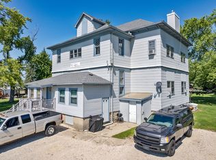 124 French Rd, Burlington, IL 60109