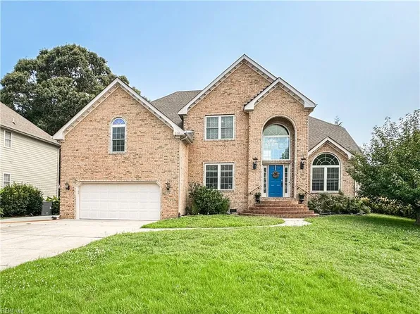 208 Leicester Ct, Chesapeake, VA 23322
